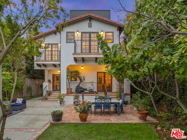 Image 25 of 31 For 2026 Greenfield Avenue