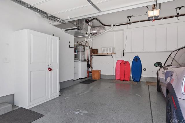 3980 Garfield Street, Carlsbad CA: https://media.crmls.org/mediaz/1a90339d-774a-4bad-bf02-1e84ebaee470.jpg