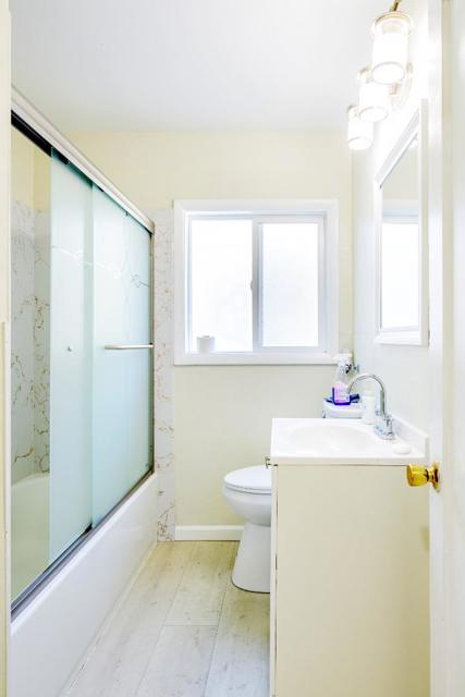 16829 Daryl Avenue, San Lorenzo CA: https://media.crmls.org/mediaz/1a9190b4-923d-4362-8fe6-eeebff2f8c0c.jpg