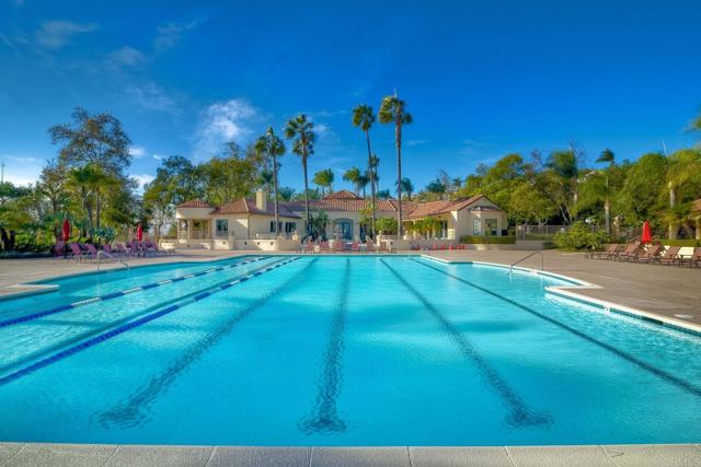 Detail Gallery Image 24 of 36 For 2183 Crest View Glen, Escondido,  CA 92026 - 3 Beds | 2/1 Baths