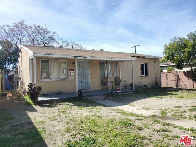 14320 Osborne Street photo 7