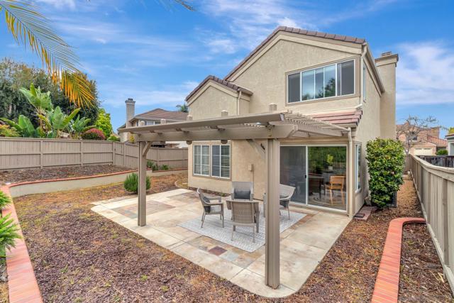 11515 Corte Playa Las Brisas, San Diego CA: https://media.crmls.org/mediaz/1a92ffd0-b15a-48fc-a45b-709340816e5d.jpg