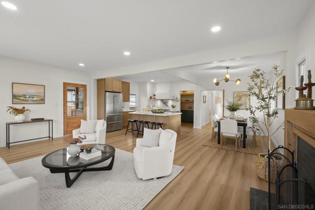 1091 Lincoln Ave, San Diego CA: https://media.crmls.org/mediaz/1a93441a-9d94-414e-a862-612d687754fc.jpg