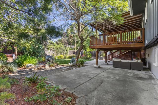 1619 Hallbrook Drive, San Jose CA: https://media.crmls.org/mediaz/1a9371dd-ab68-47ac-bc04-12e55c8a738a.jpg