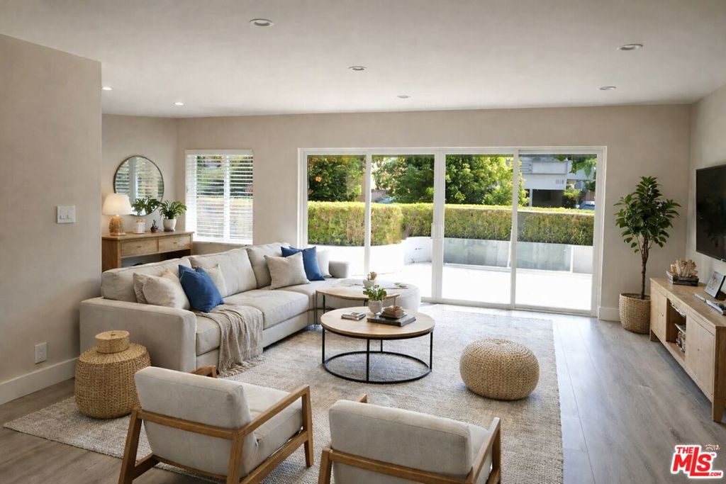 1117 S Bedford Street #102