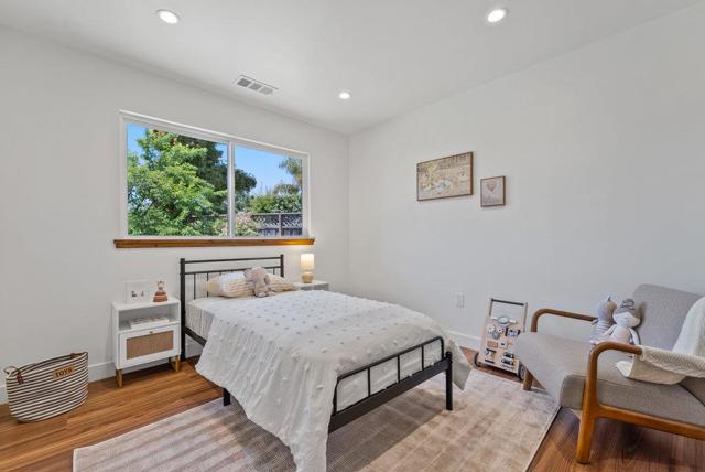 2537 Orchard Street, Soquel CA: https://media.crmls.org/mediaz/1a94436d-b103-42e7-a28a-cb40052dbf4f.jpg