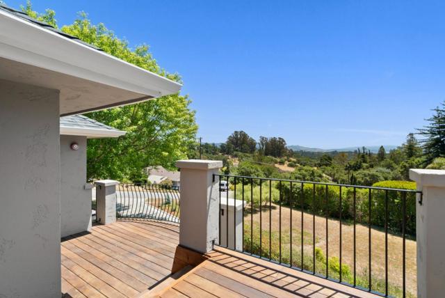 125 Orchard Heights Lane, Corralitos CA: https://media.crmls.org/mediaz/1a944b79-a405-46dd-b6cc-b3f9b984104b.jpg