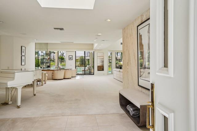23 Park Lane, Rancho Mirage CA: https://media.crmls.org/mediaz/1a945560-d4e6-4d3d-8126-1f4b2d463c27.jpg
