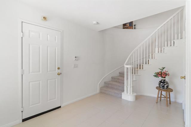 2534 Navarra Drive, Carlsbad CA: https://media.crmls.org/mediaz/1a949435-07ab-4089-ab0c-a161900c7c1c.jpg