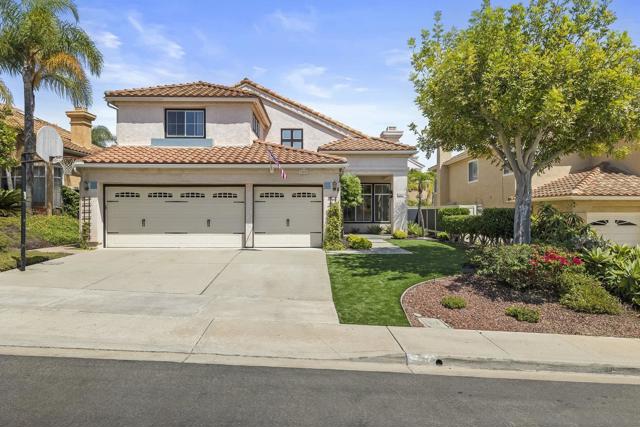 12465 Pathos Ln, San Diego CA: https://media.crmls.org/mediaz/1a94a17f-b769-4da4-9aae-0706d6fbf580.jpg