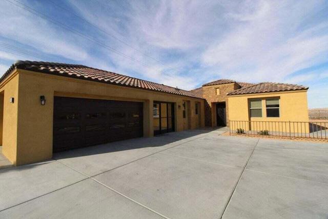 56920 Hidden Gold Court, Yucca Valley CA: https://media.crmls.org/mediaz/1a954531-ee99-435c-8319-4c6970d8a356.jpg