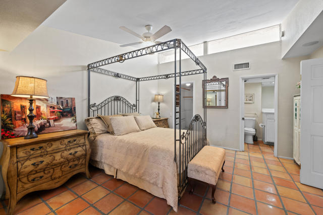 73438 Foxtail Lane, Palm Desert CA: https://media.crmls.org/mediaz/1a972490-655e-4662-80f1-864e0cb6bd74.jpg