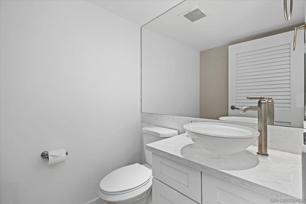 500 Harbor Drive - photo 11