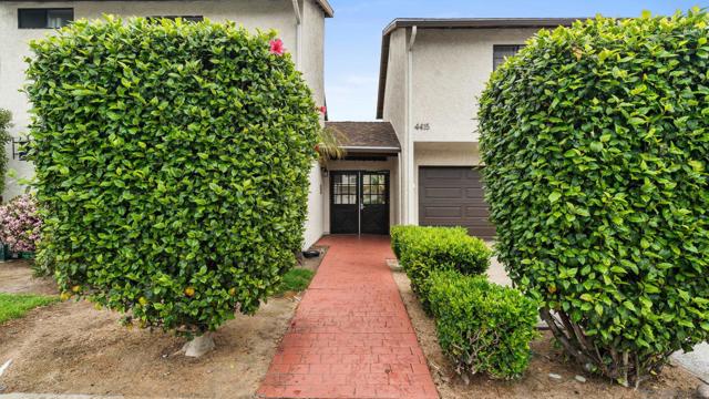 4415 38Th St, San Diego CA: https://media.crmls.org/mediaz/1a9b1623-420e-4b0a-becd-08a842cc95fe.jpg