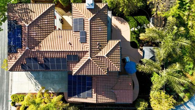 6600 Eagle Ridge Court, Gilroy CA: https://media.crmls.org/mediaz/1a9c46de-2848-49aa-9e5c-75bc1136159c.jpg