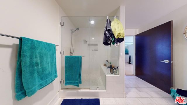 1100 Hope Street, Los Angeles, California 90015, 1 Bedroom Bedrooms, ,1 BathroomBathrooms,Condominium,For Sale,Hope,24425757