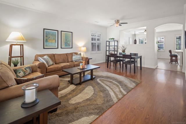 632 Lee Cir, Chula Vista CA: https://media.crmls.org/mediaz/1a9d89c8-3cd2-430b-934b-e0c394d350b1.jpg