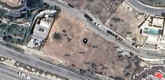 17635 Porto Marina Way, Pacific Palisades CA: https://media.crmls.org/mediaz/1a9dbaf3-0d76-4d61-8f4d-0f40f054ccf6.jpg