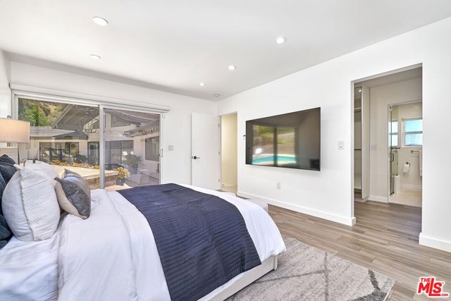 3001 Cloudcrest Road, La Crescenta CA: https://media.crmls.org/mediaz/1a9dbd70-bad7-4b23-8880-c982f064861d.jpg