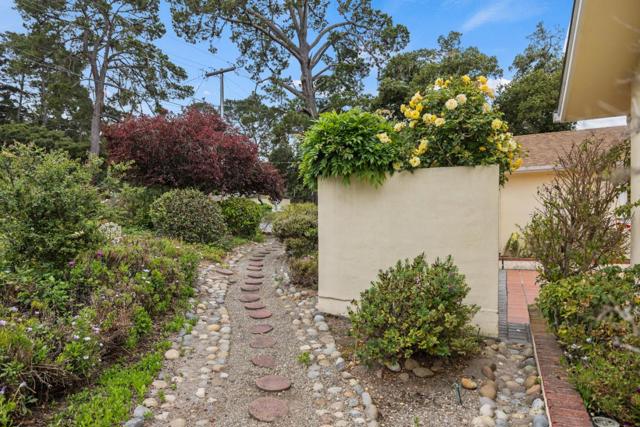 2061 Marsala Circle, Monterey CA: https://media.crmls.org/mediaz/1a9e430d-0bfe-4d9e-bdc9-e0f280137fc7.jpg