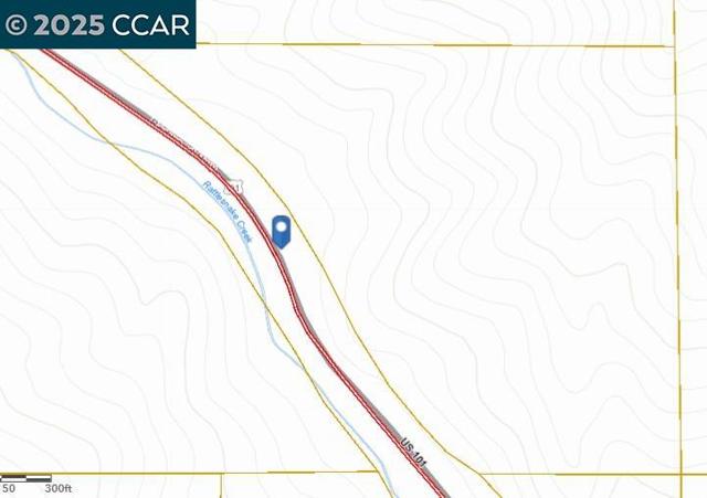 55855 Highway 101, Laytonville CA: https://media.crmls.org/mediaz/1a9f630b-026d-4a24-9b4e-34c9c5174a01.jpg