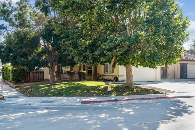 1261 South Street, Hollister CA: https://media.crmls.org/mediaz/1a9f6461-1361-4302-99a4-0997b8fbe03d.jpg