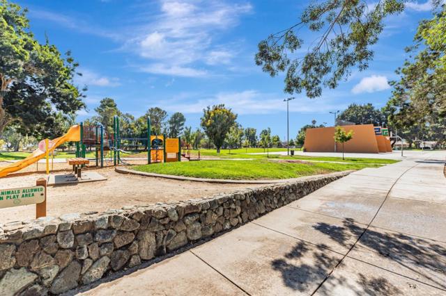 7759 Murray Avenue, Gilroy CA: https://media.crmls.org/mediaz/1a9fc224-1a2d-4e05-b346-26c6249fbfa9.jpg