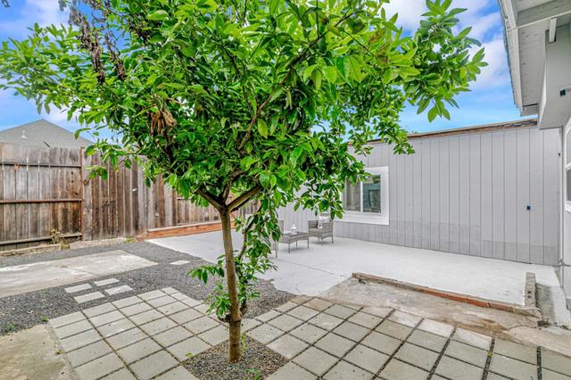 334 N 15th Street, San Jose CA: https://media.crmls.org/mediaz/1aa12b4a-acff-45ae-ac55-b34e70a6f6c1.jpg