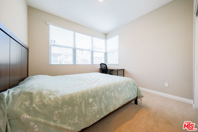 1681 Whitmore Loop, Chula Vista CA: https://media.crmls.org/mediaz/1aa1389e-6de1-4386-9c6d-2902ecdf5a7d.jpg