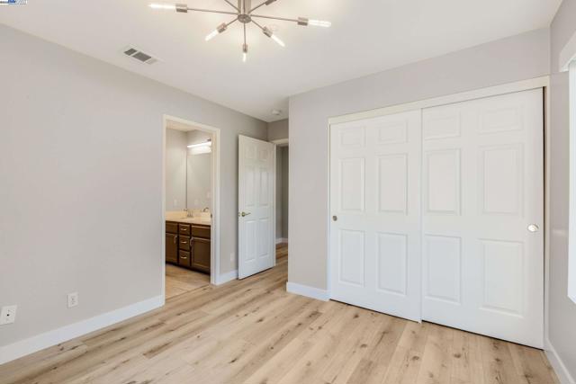4579 Mangrove Dr, Dublin CA: https://media.crmls.org/mediaz/1aa15949-f724-4e33-84bd-7cc1531de2f1.jpg