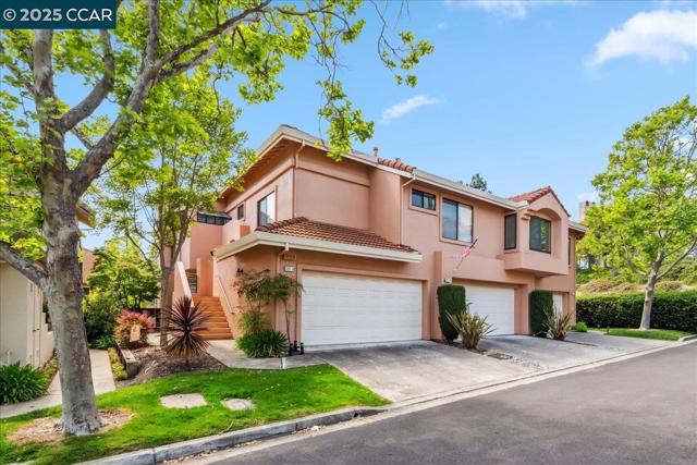 771 Lakemont PL, San Ramon CA: https://media.crmls.org/mediaz/1aa1735e-4a75-4021-9cd3-c20b5d8a9067.jpg