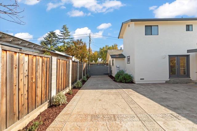 1793 H Street, Union City CA: https://media.crmls.org/mediaz/1aa17ff5-4427-4ef1-8cf5-321709d44b02.jpg