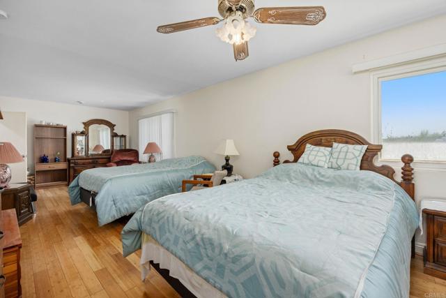 Detail Gallery Image 7 of 23 For 1402 Ohara Ct, San Diego,  CA 92114 - 3 Beds | 2 Baths