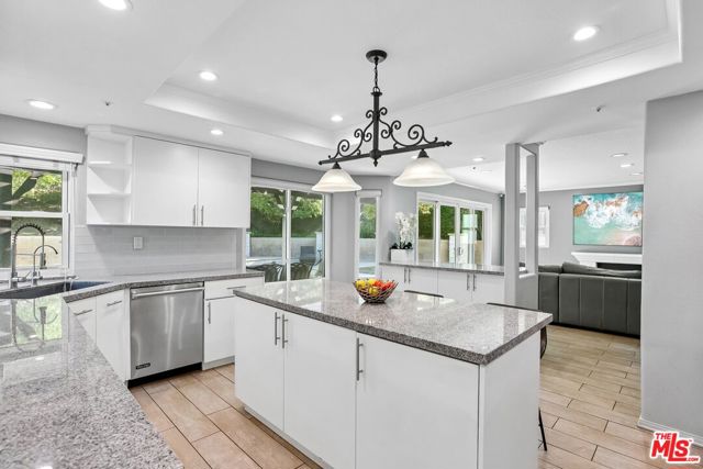 4 Bed Home for Sale in Los Angeles, California