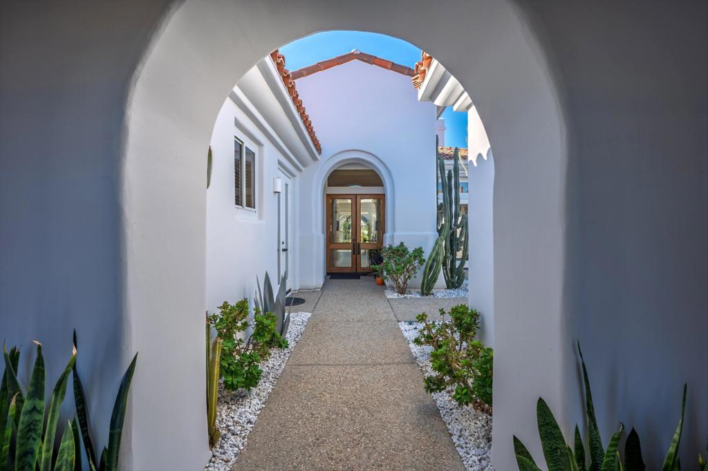 MLS #219137275DA image #4