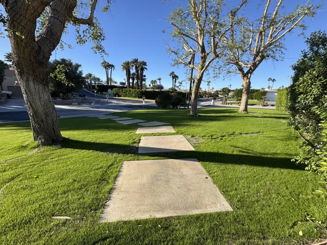 42510 Glass Drive, Bermuda Dunes CA: https://media.crmls.org/mediaz/1aa390c8-ad11-40d5-a188-f7266249f8bc.jpg