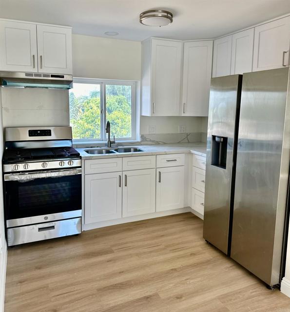 Image 3 of 11 For 2215 Bonita Street