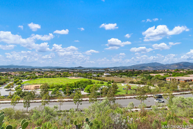 15234 Maple Grove LN, San Diego CA: https://media.crmls.org/mediaz/1aa577e1-2a00-46ef-bce3-5ed1e4f271e7.jpg