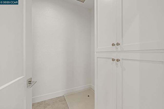 8121 Vessel Way, Sacramento CA: https://media.crmls.org/mediaz/1aa736ac-2665-462c-9d83-ecbd0a3f6c8b.jpg