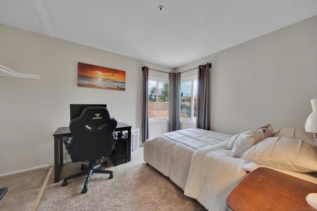 632 Paseo Rio, Vista CA: https://media.crmls.org/mediaz/1aa73a15-504f-4be0-a75e-ea1184c7428f.jpg
