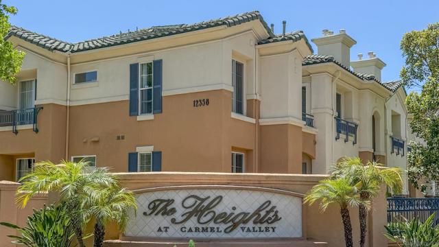 12360 Carmel Country Rd, San Diego, California 92130, 1 Bedroom Bedrooms, ,1 BathroomBathrooms,Condominium,For Sale,Carmel Country Rd,250028180SD