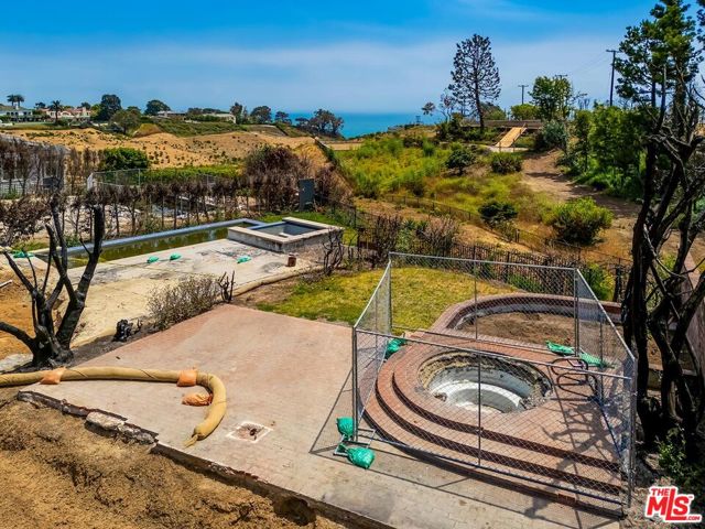 Drew Fenton | 424 Lombard Avenue Pacific Palisades CA | MLS: 7090361