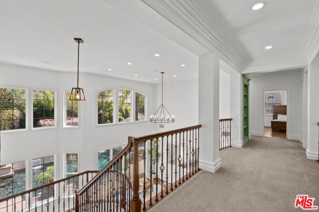 638 Oak Tree Court, Simi Valley CA: https://media.crmls.org/mediaz/1aa89871-471b-4f3a-bc00-dcea7e6baa15.jpg