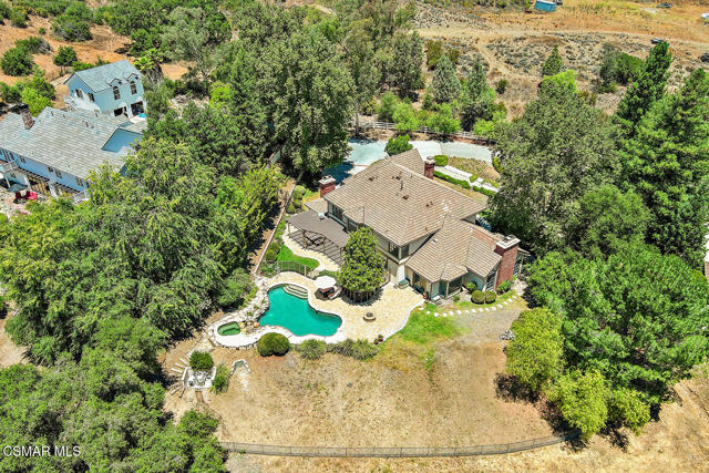 2317 Sierra Creek Road, Agoura Hills CA: https://media.crmls.org/mediaz/1aa9daa1-d7e3-4ec0-9648-9e350616e1e9.jpg