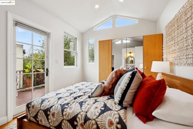 1626 Kains Ave., Berkeley CA: https://media.crmls.org/mediaz/1aaa100c-3304-4dab-8186-d121437c9e63.jpg