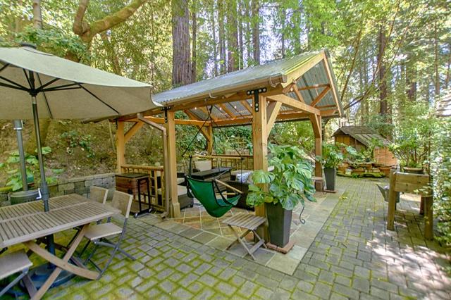 7030 Scotts Valley Drive, Scotts Valley CA: https://media.crmls.org/mediaz/1aaadbf0-f233-44d8-a262-9ecc5308f013.jpg