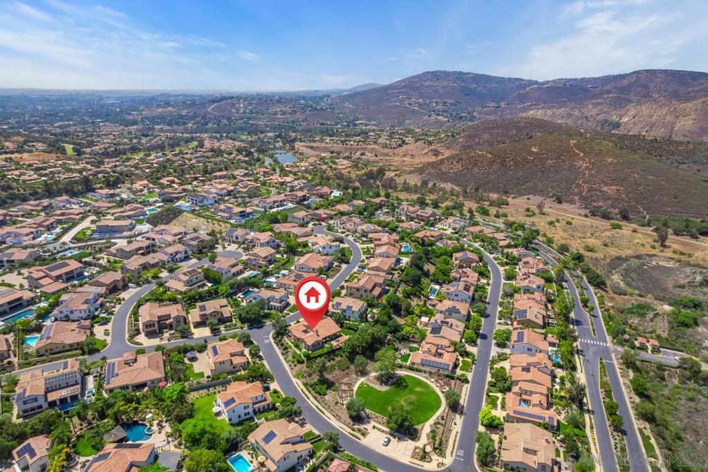 MLS #250030585SD img 33