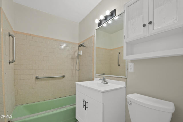 Detail Gallery Image 9 of 18 For 3981 Rogers St, Los Angeles,  CA 90063 - 2 Beds | 1 Baths