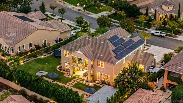 15740 Bacara Ct, San Diego CA: https://media.crmls.org/mediaz/1aabca09-a7e6-4091-b705-7a1f74399dc5.jpg