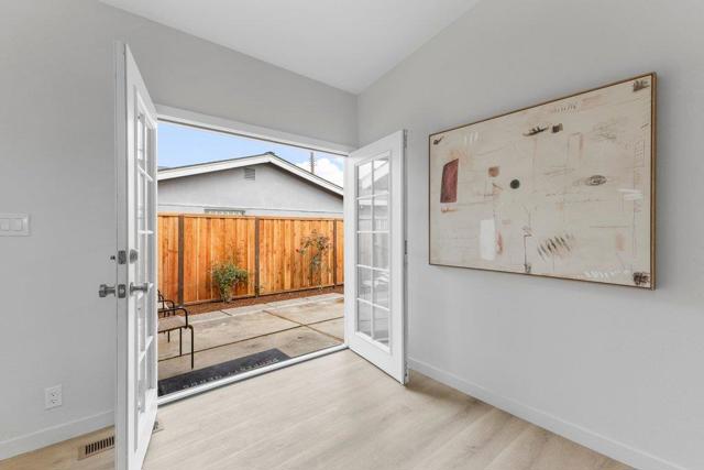 385 Cronin Drive, Santa Clara CA: https://media.crmls.org/mediaz/1aac35ca-dd3d-4866-b75c-eccf00a6cc7b.jpg